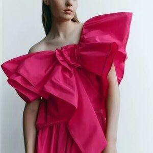 NWT ZARA HOLIDAY RUFFLED TOP FUCHSIA PINK FLOWER ROSE VOLUMINOUS XS